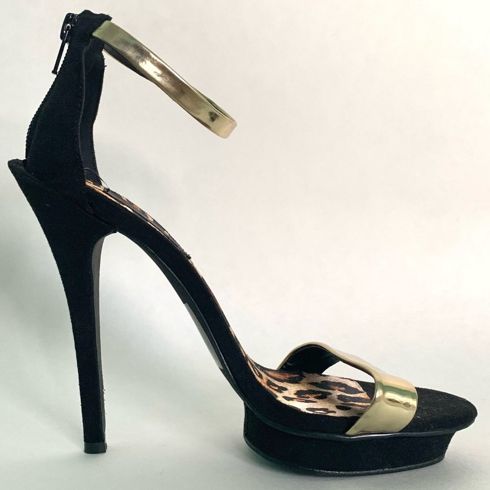 Socialite by Shoedazzle  Stilettos